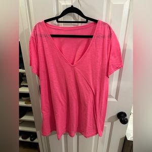 Lilly Pulitzer pink t shirt XXL